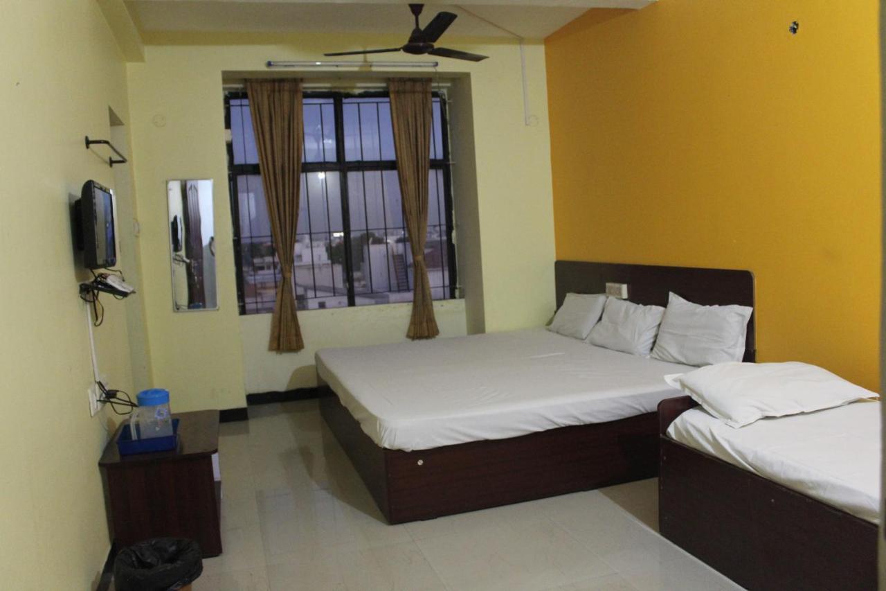 Aishvarya Residency Coimbatore Bagian luar foto